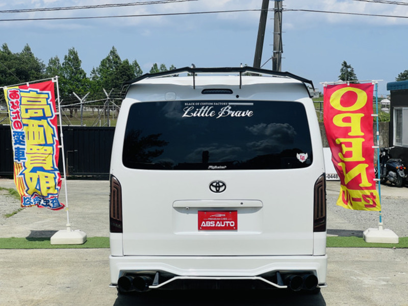 HIACE VAN