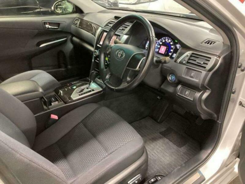 CAMRY-3