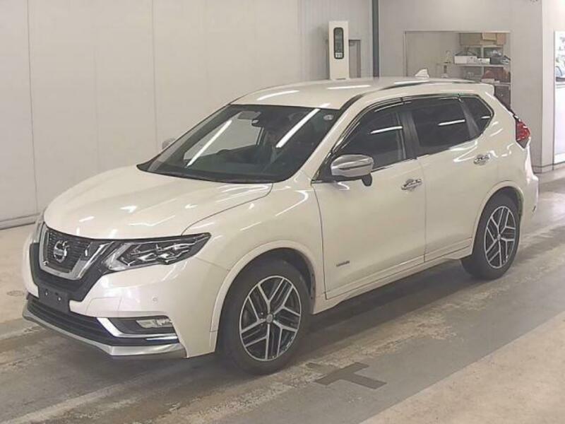 X-TRAIL