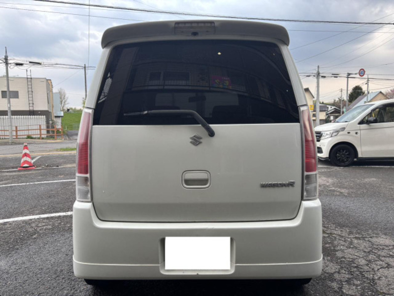 WAGON R