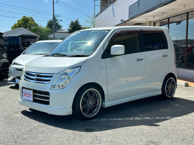 WAGON R