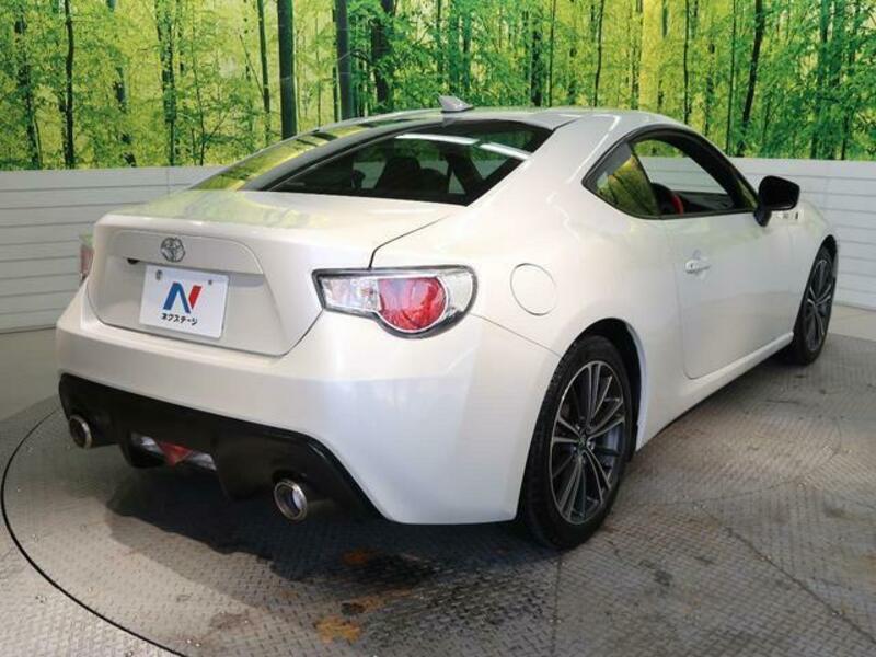 86
