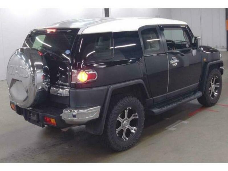 FJ CRUISER