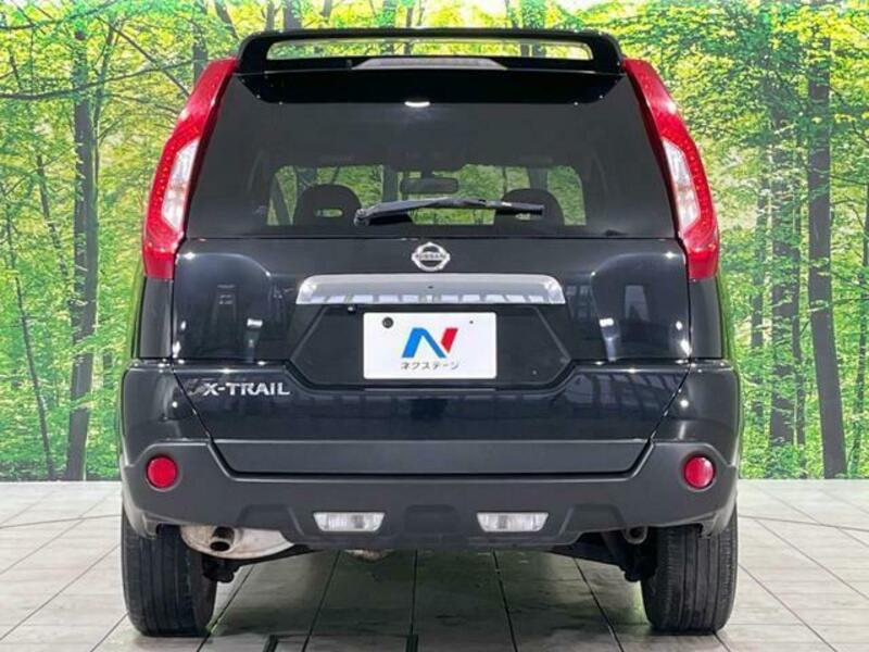 X-TRAIL-1