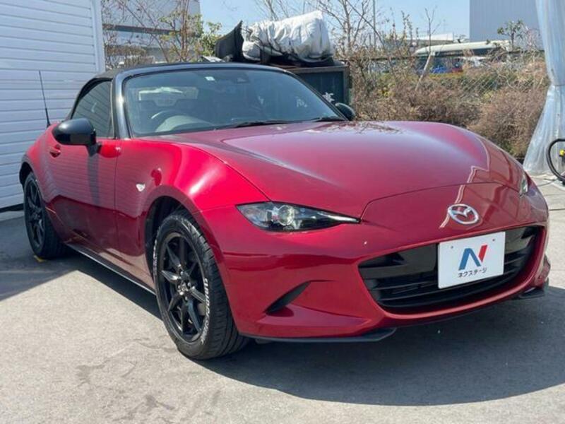ROADSTER