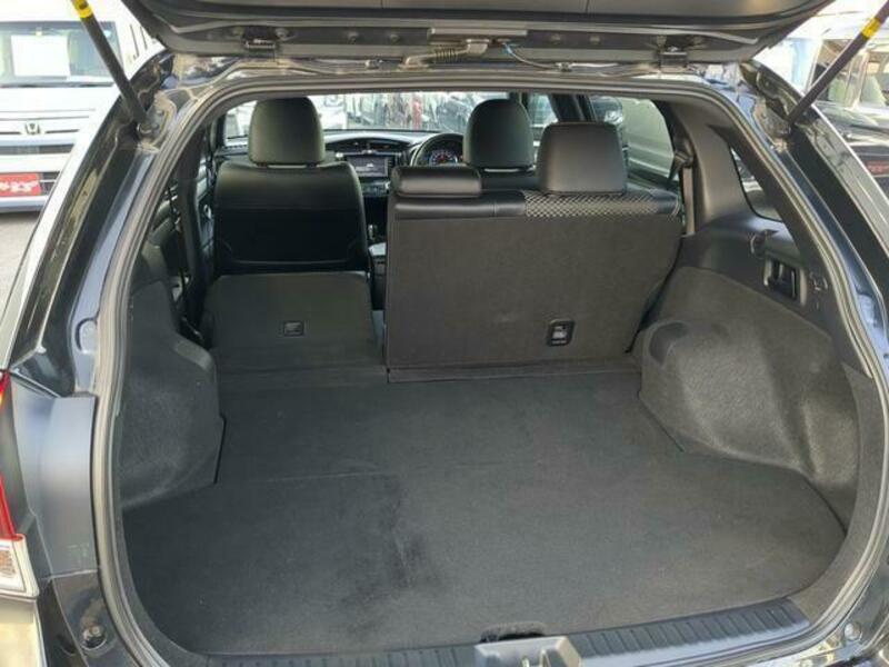 COROLLA FIELDER