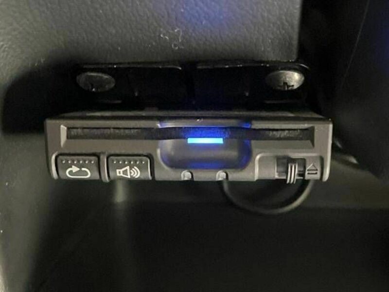 N BOX