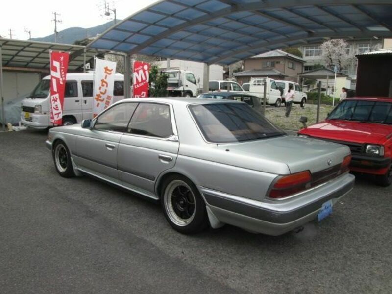 LAUREL