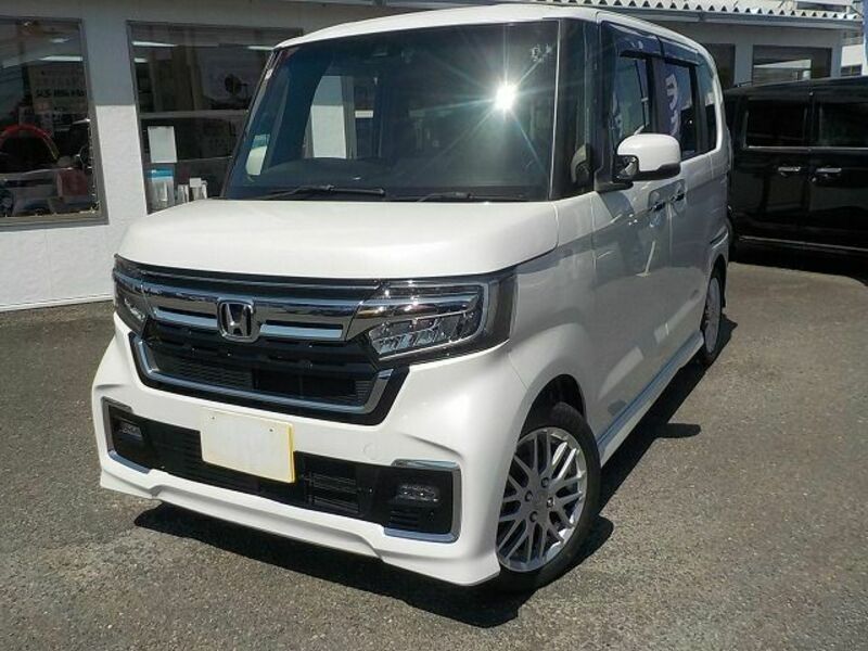 N BOX CUSTOM