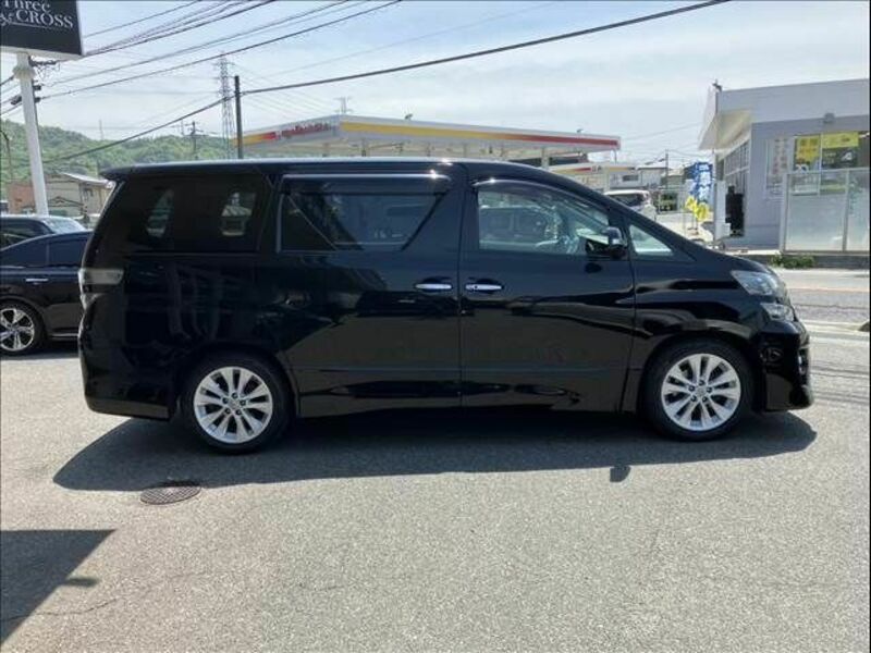 VELLFIRE