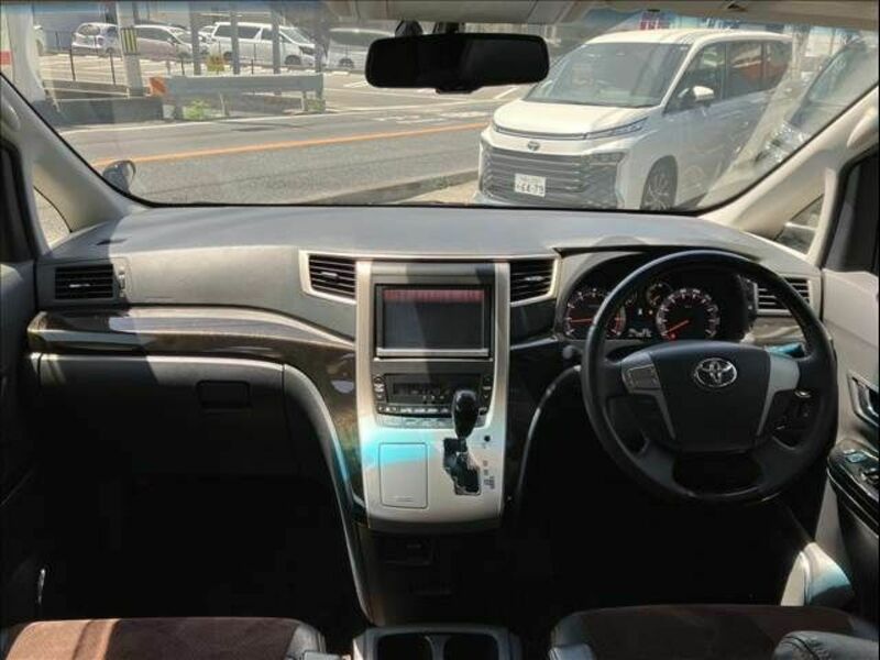 ALPHARD-12