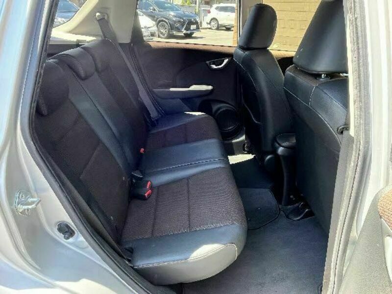 FIT SHUTTLE