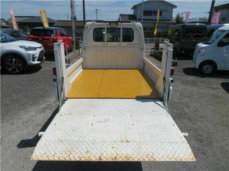 ACTY TRUCK-9