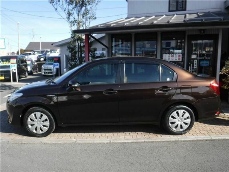 COROLLA AXIO-4