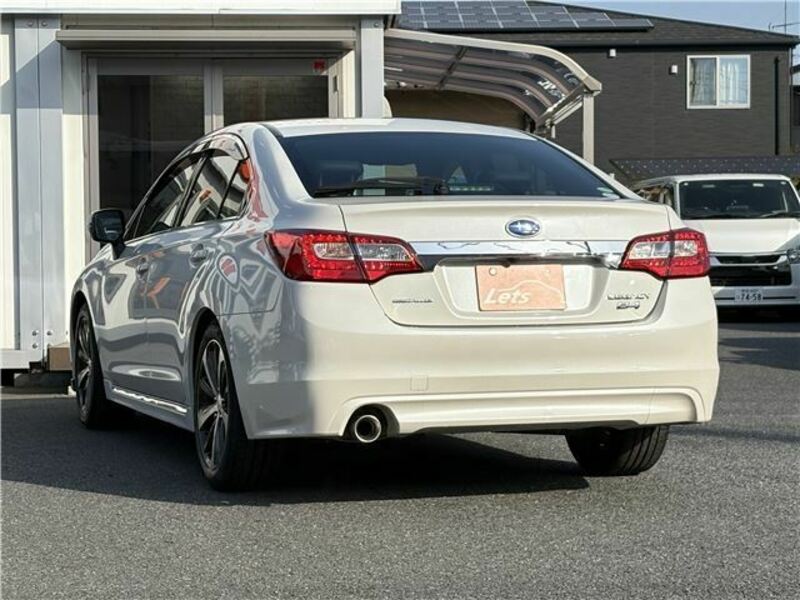 LEGACY B4