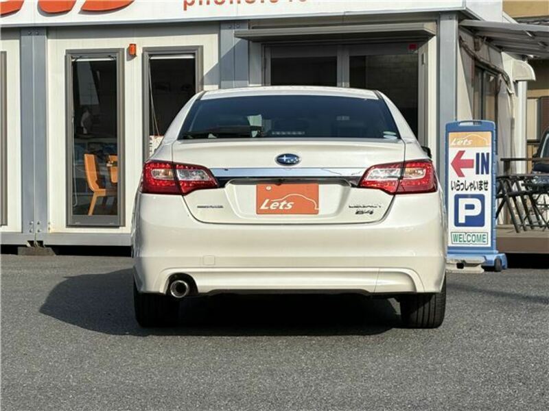 LEGACY B4