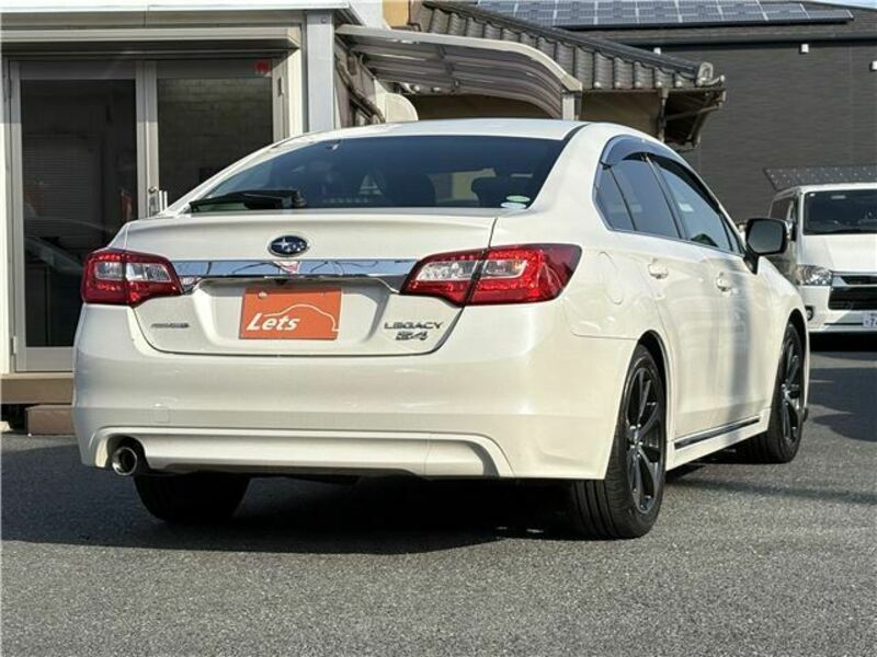 LEGACY B4