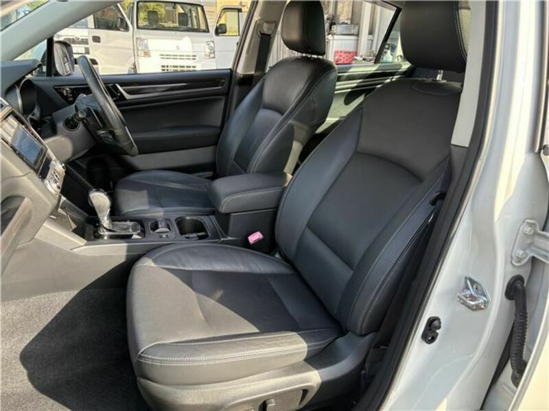 LEGACY B4