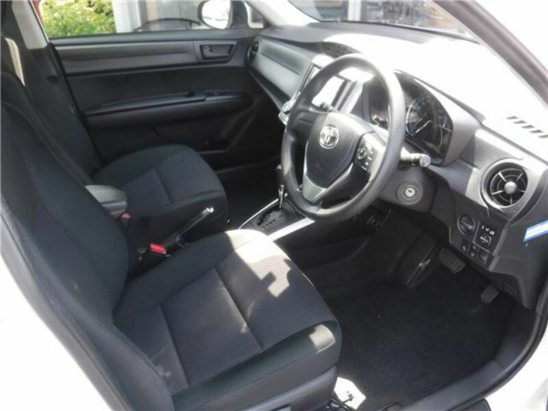 COROLLA FIELDER