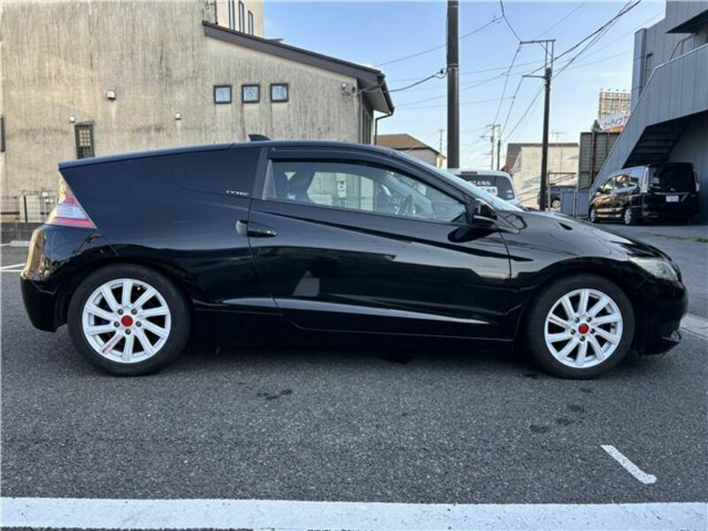 CR-Z-4