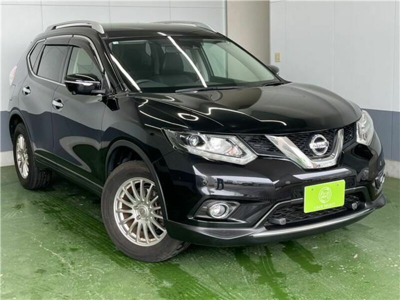 X-TRAIL