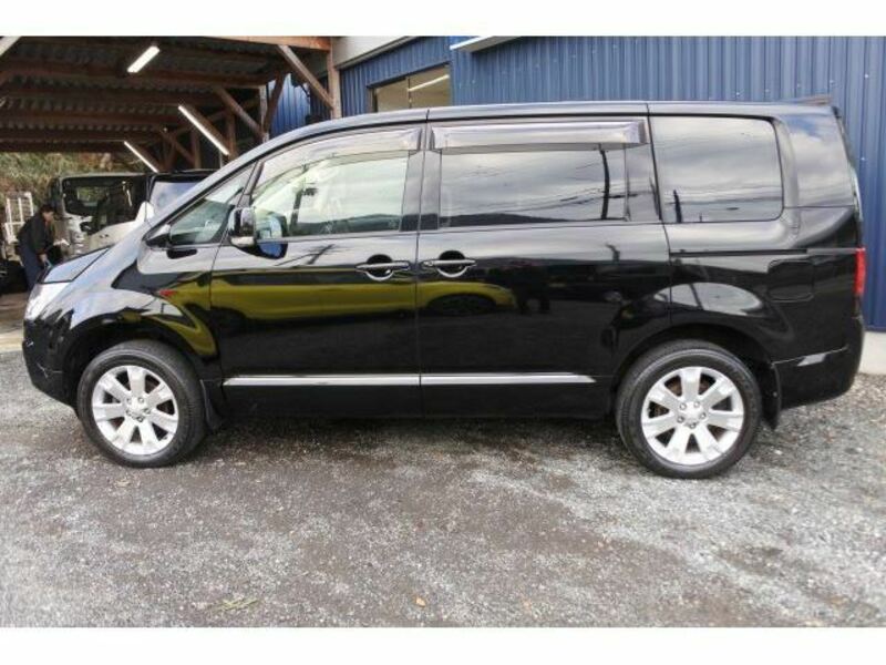 DELICA D5