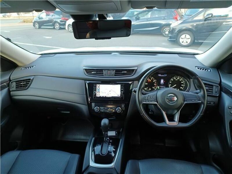 X-TRAIL-2