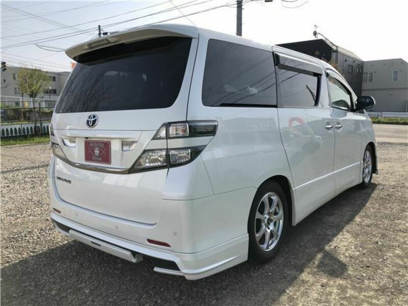 VELLFIRE
