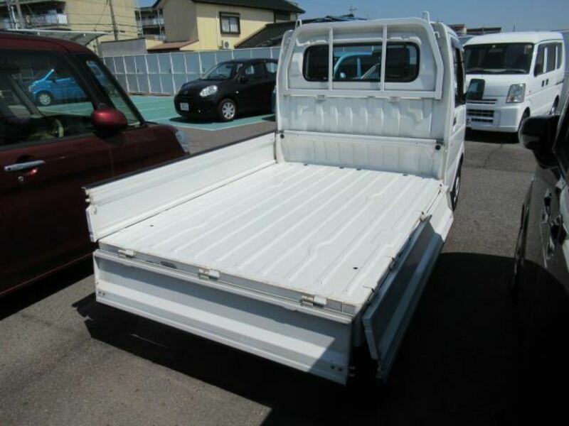 CARRY TRUCK