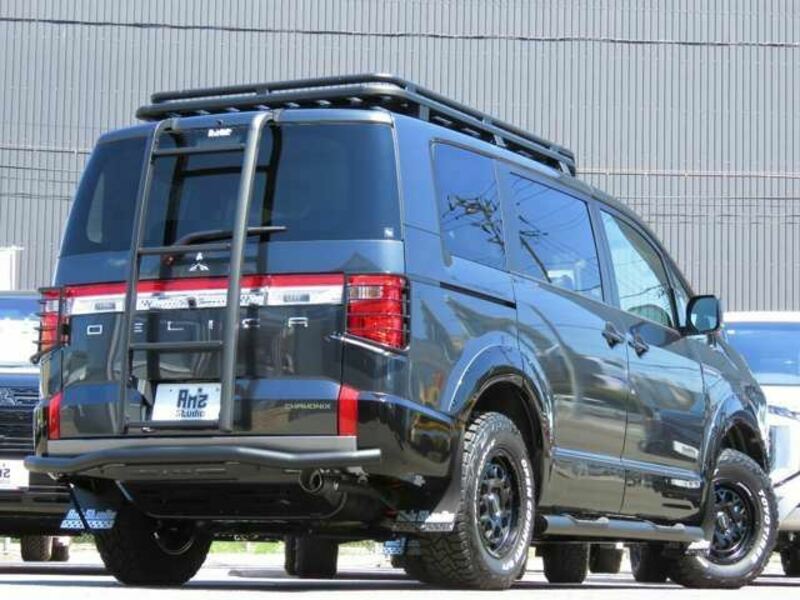 DELICA D5