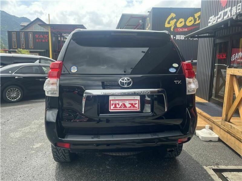 LAND CRUISER PRADO-1