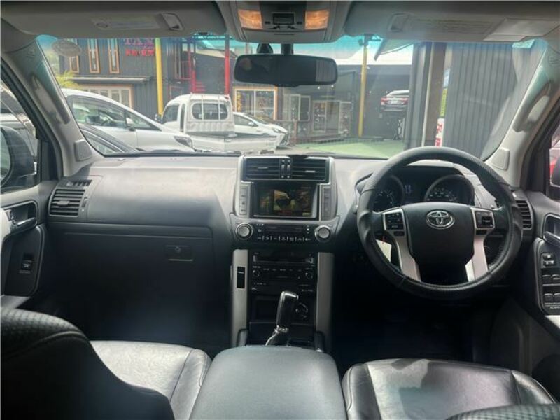 LAND CRUISER PRADO-2