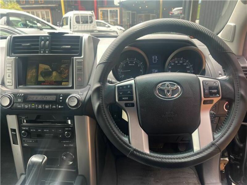 LAND CRUISER PRADO-10