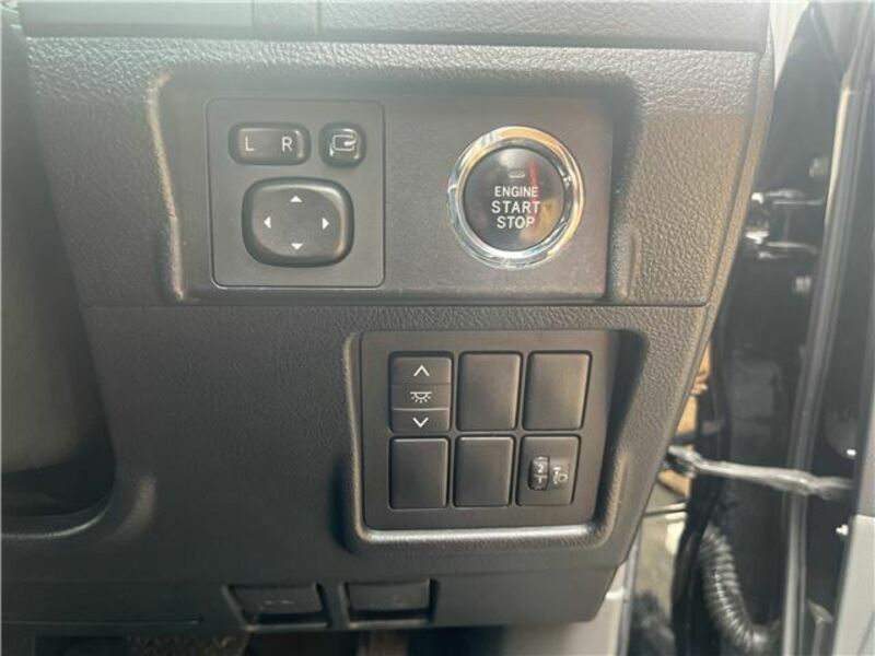 LAND CRUISER PRADO-15
