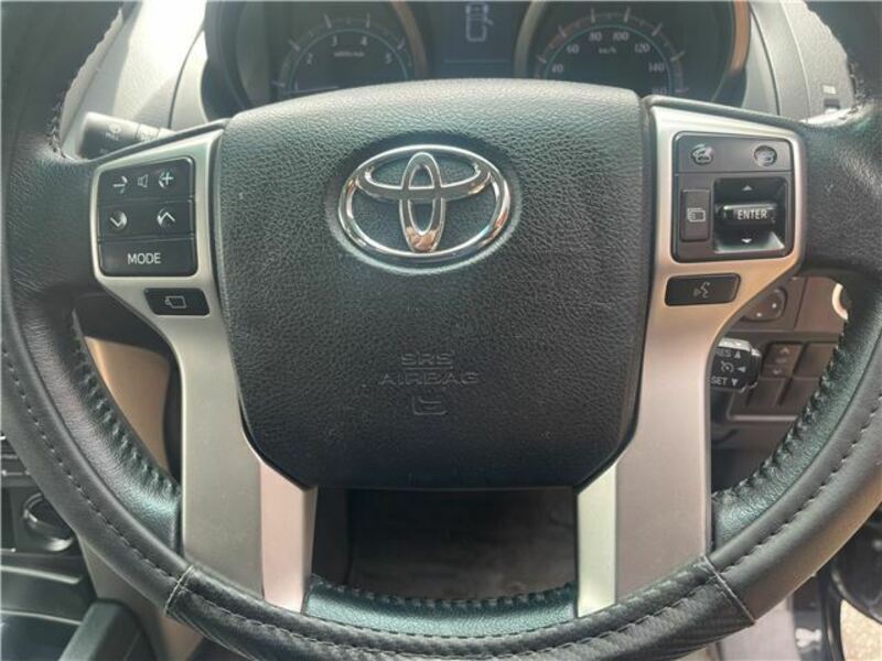 LAND CRUISER PRADO-16