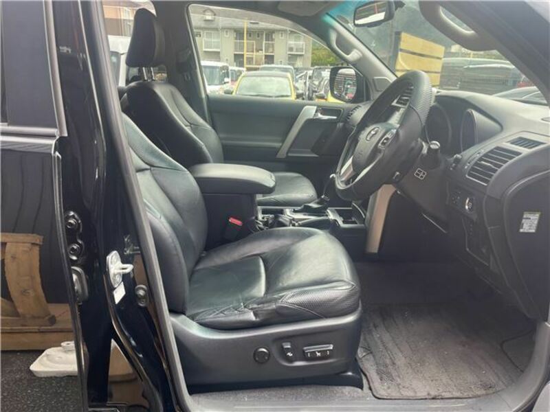 LAND CRUISER PRADO-18