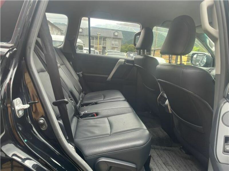 LAND CRUISER PRADO-20