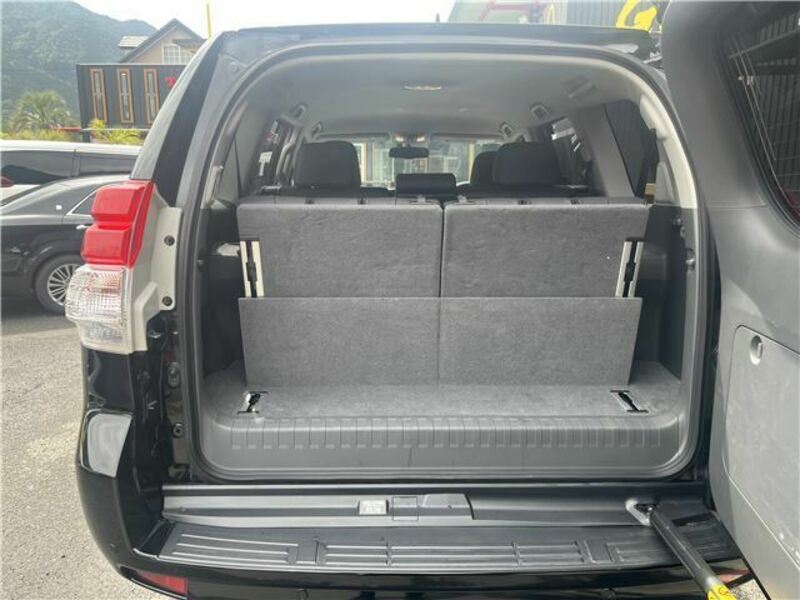 LAND CRUISER PRADO-21