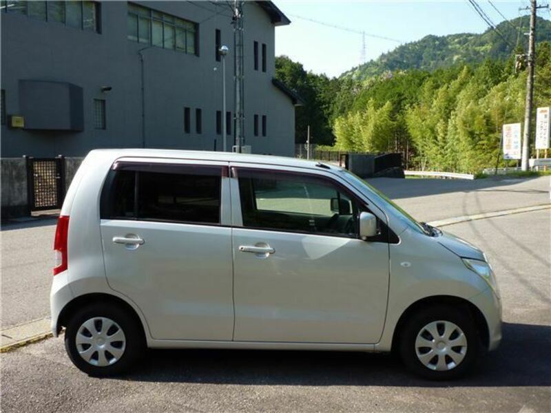 WAGON R-26