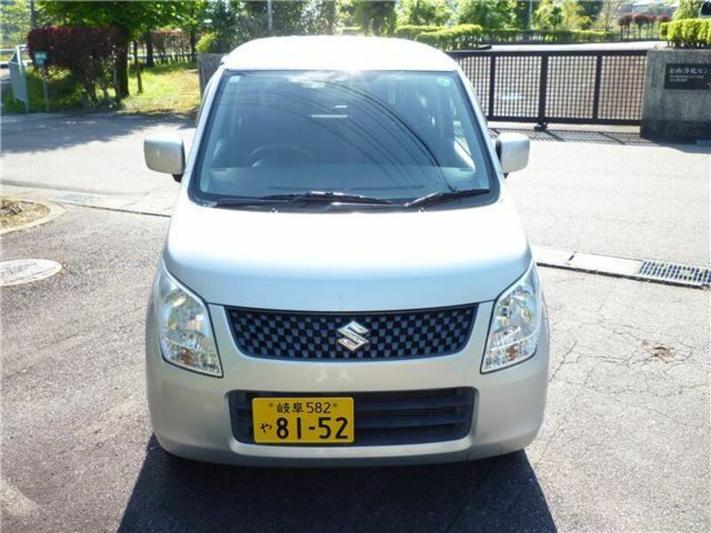 WAGON R-28