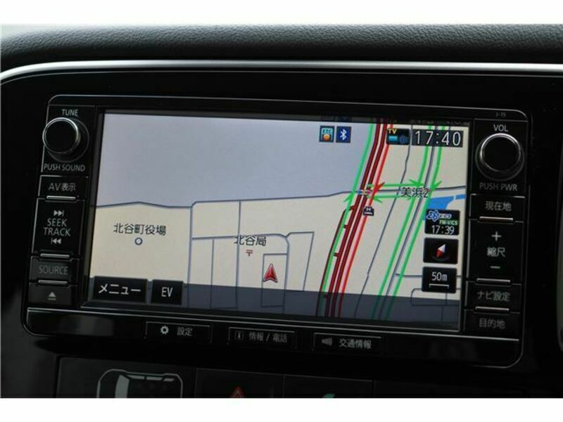 OUTLANDER PHEV-13