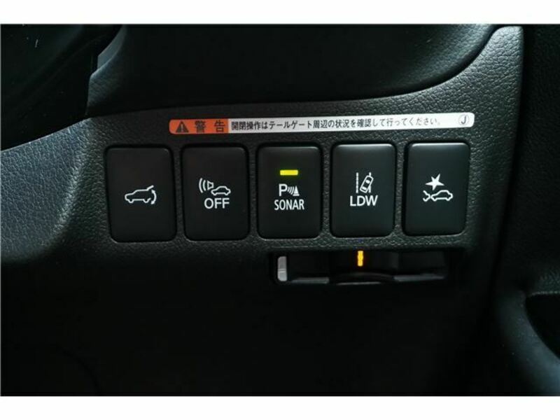 OUTLANDER PHEV-18