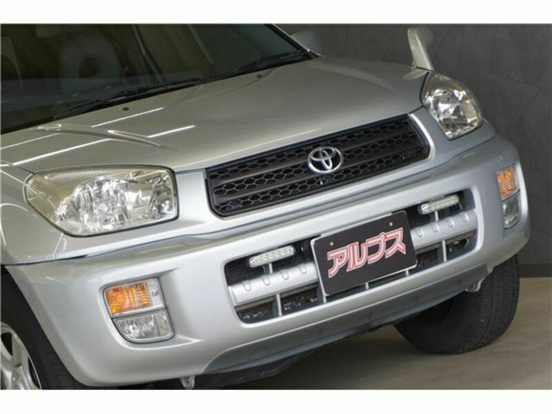 RAV4-3