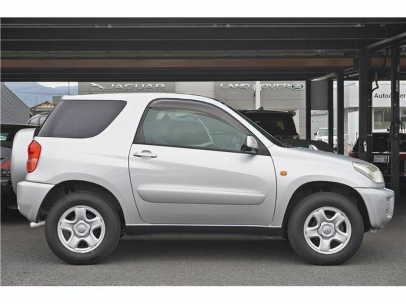 RAV4-8