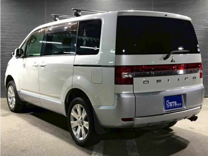 DELICA D5-7