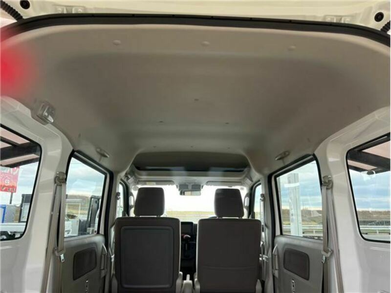 CLIPPER VAN