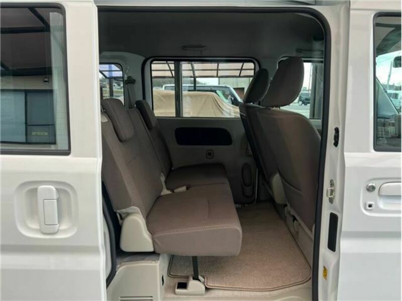 CLIPPER VAN