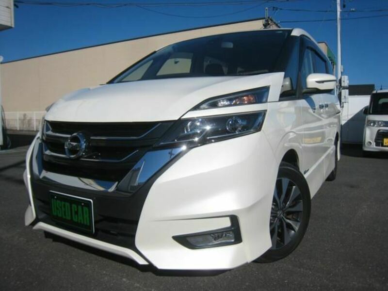 NISSAN　SERENA