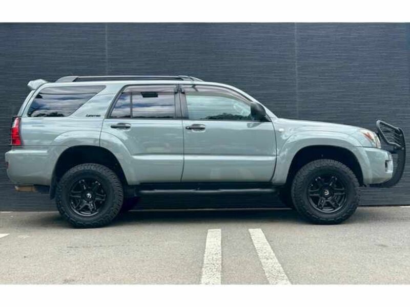 HILUX SURF
