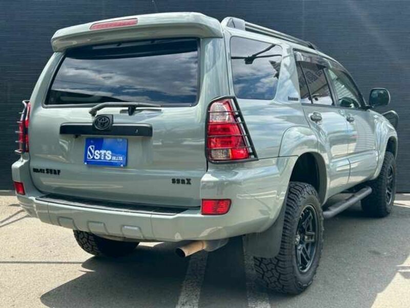 HILUX SURF